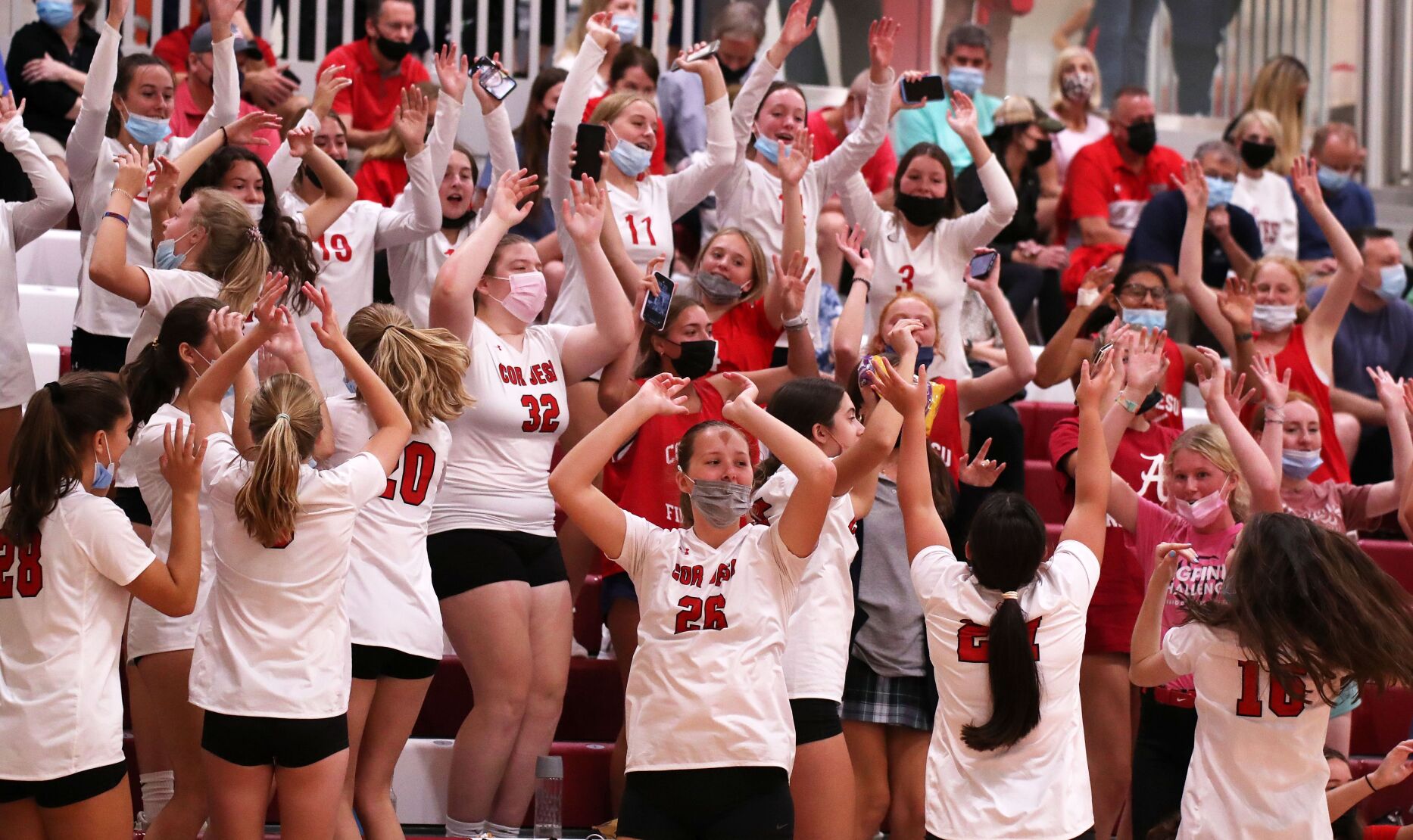 Borgia def. Cor Jesu 25-21, 25-20, 27-25